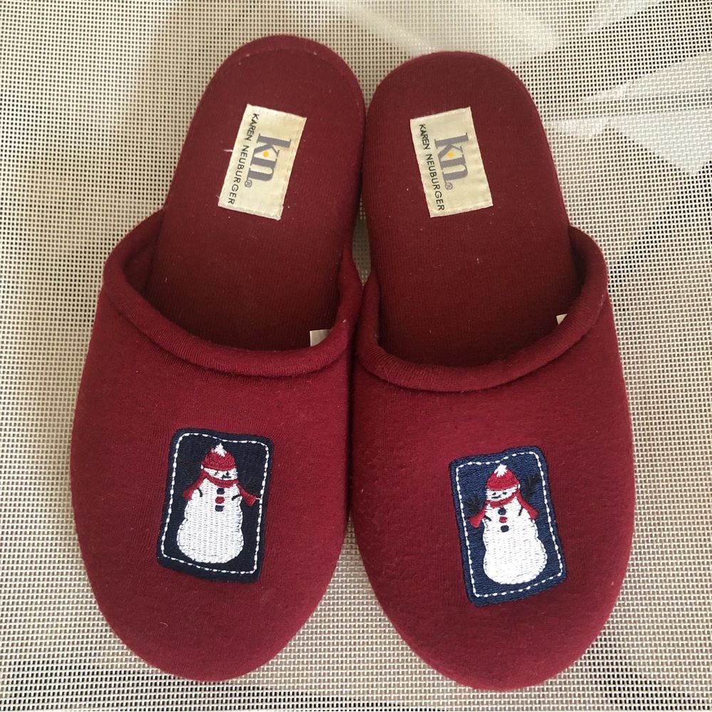 Karen Neuburger Xmas slippers 🎄